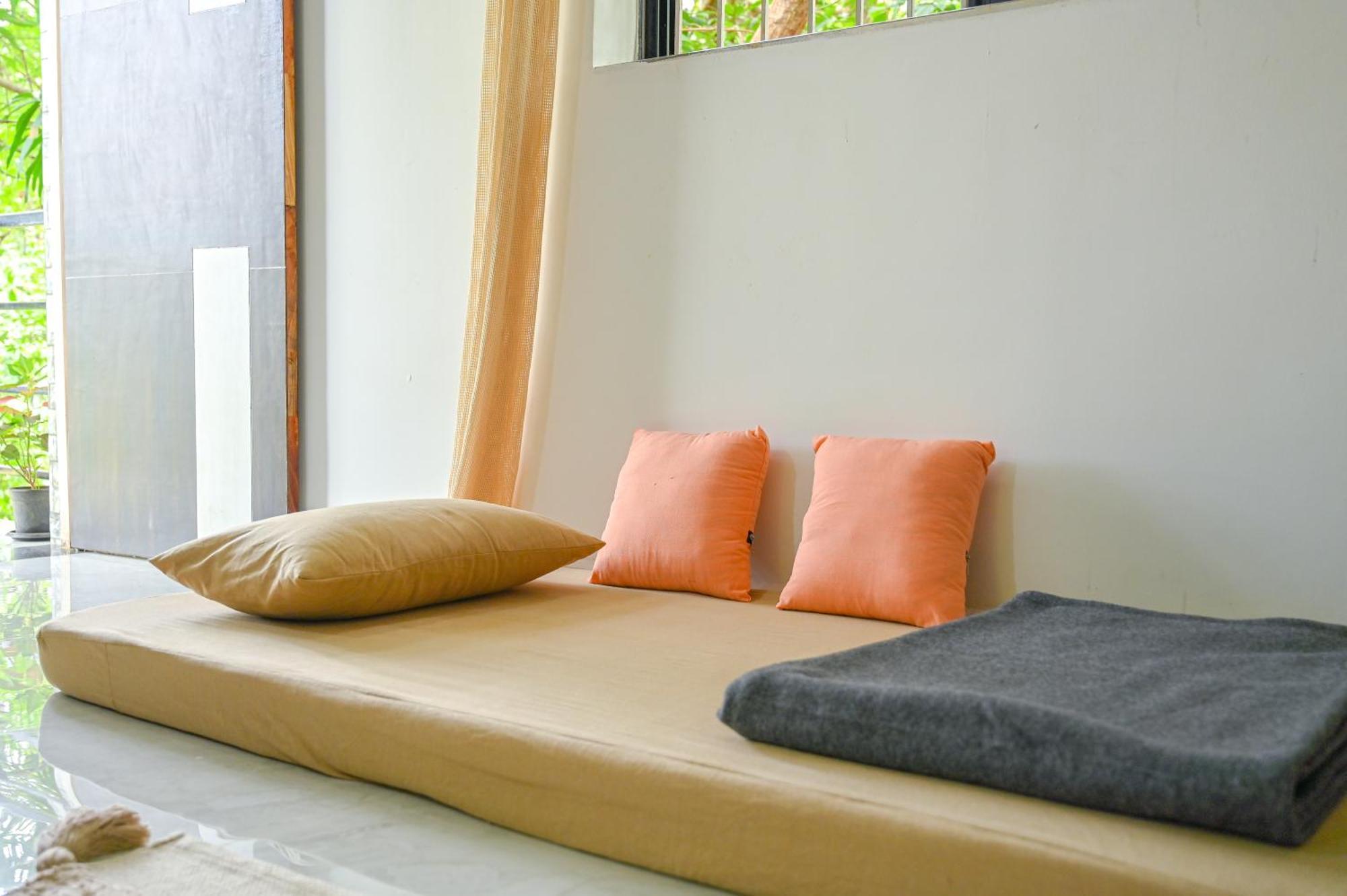 Shell House - Private Stay With Garden View In Arambol マンドレム エクステリア 写真