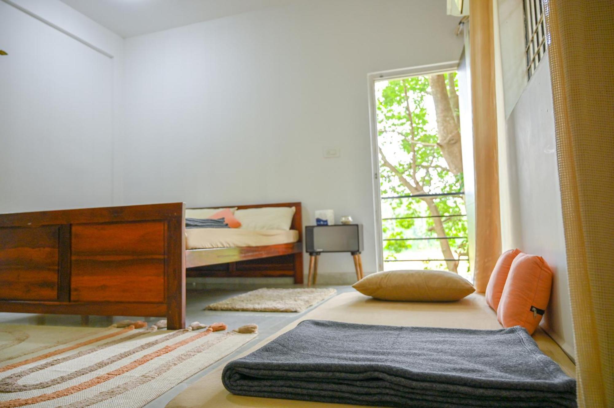 Shell House - Private Stay With Garden View In Arambol マンドレム エクステリア 写真
