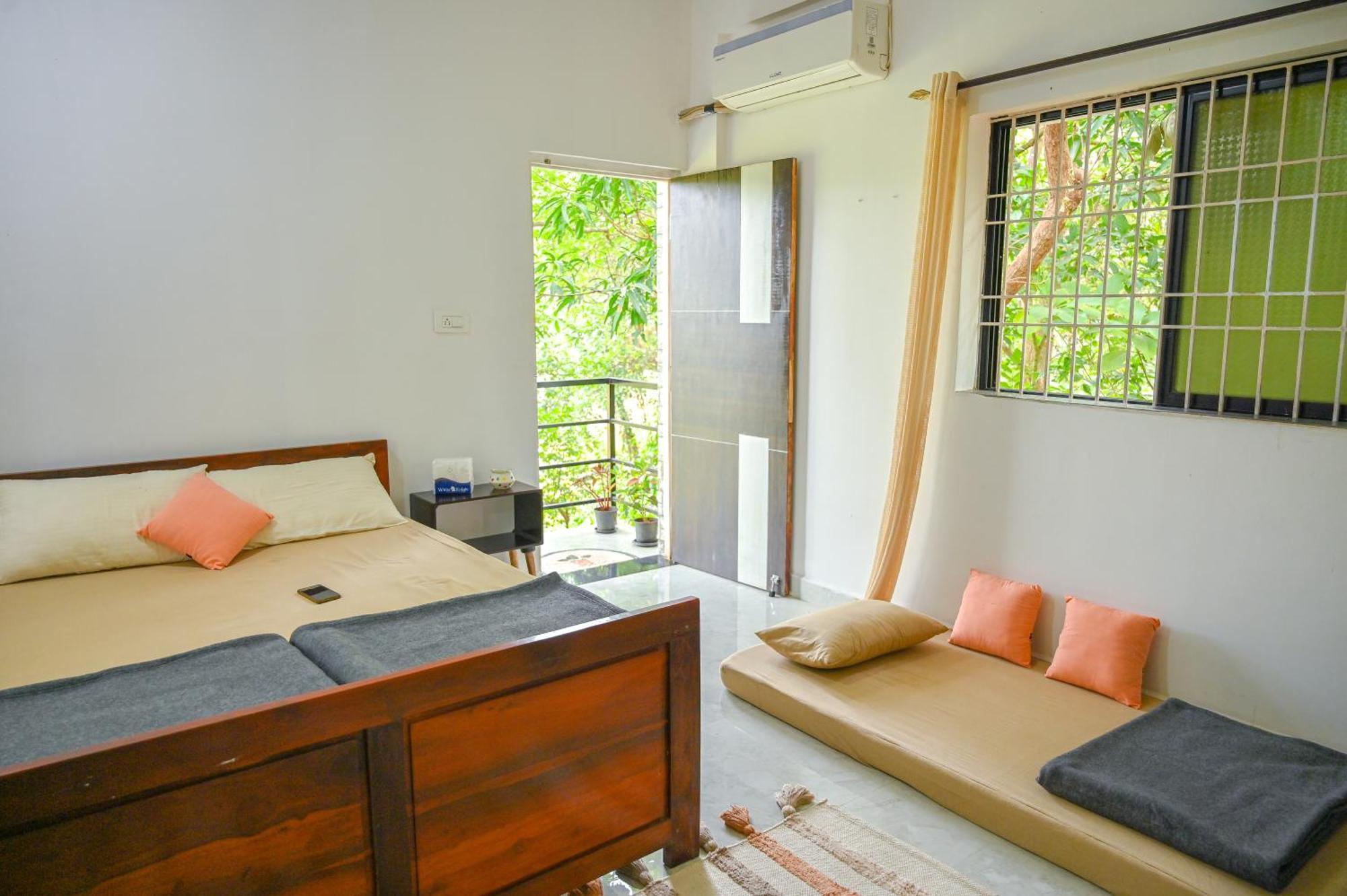 Shell House - Private Stay With Garden View In Arambol マンドレム エクステリア 写真
